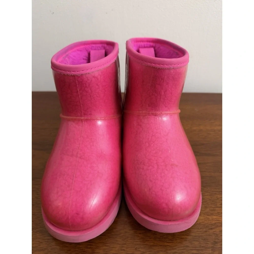 UGG Girls Pink Classic Clear Ultra Mini Boots Girls Kids Size 2